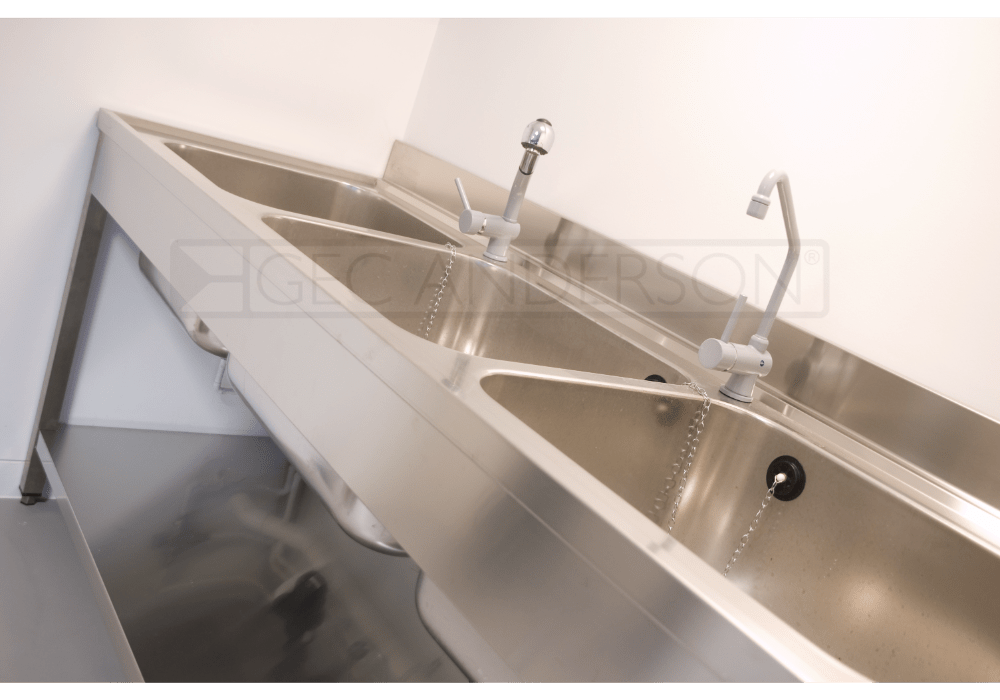 Sinks to restoration rooms